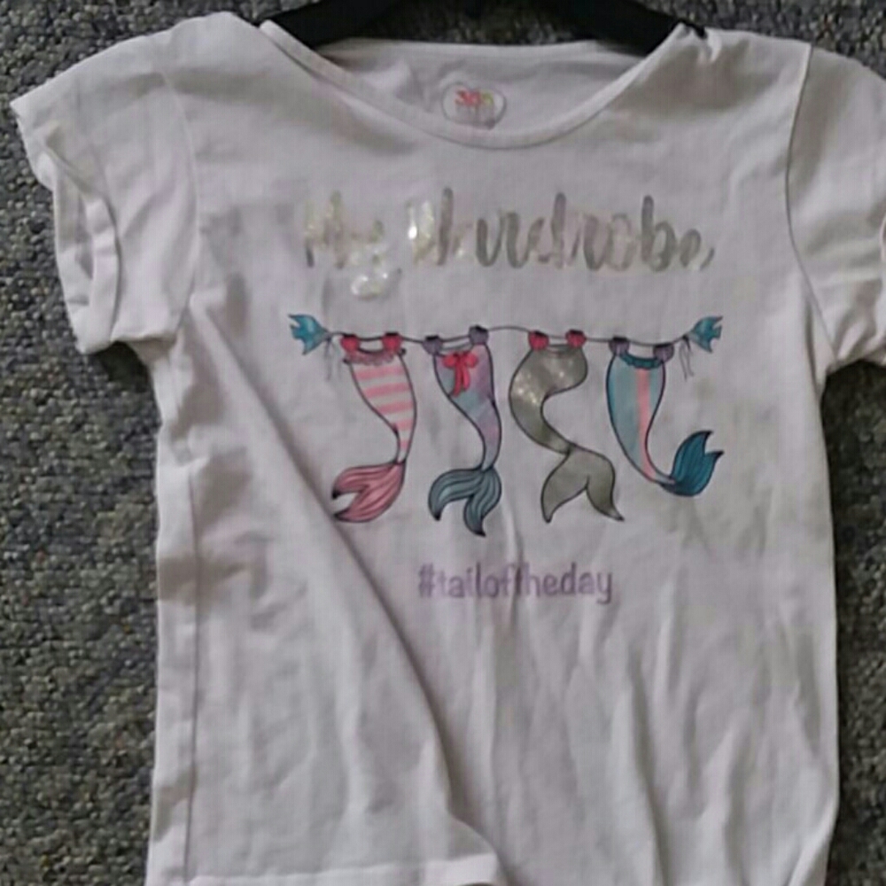 A few shirt